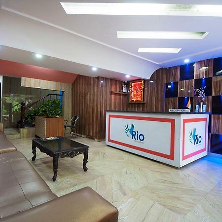 Hotel Apra Inn Nowe Delhi Zewnętrze zdjęcie