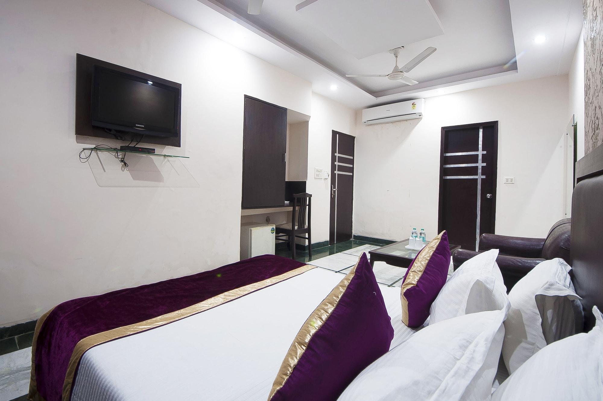 Hotel Apra Inn Nowe Delhi Zewnętrze zdjęcie