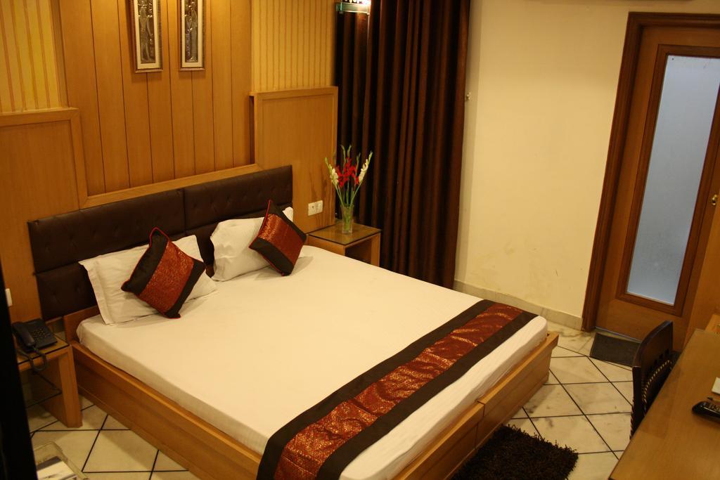 Hotel Apra Inn Nowe Delhi Pokój zdjęcie