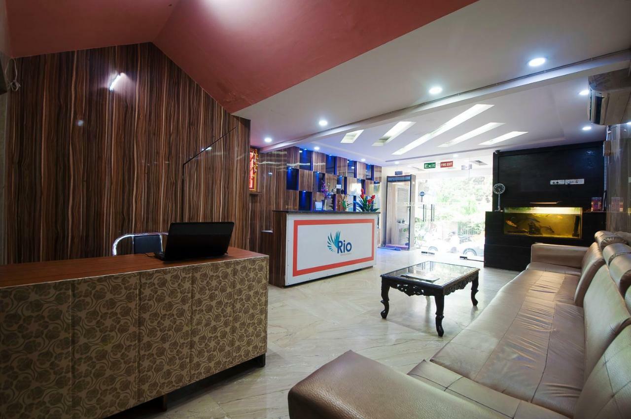 Hotel Apra Inn Nowe Delhi Zewnętrze zdjęcie